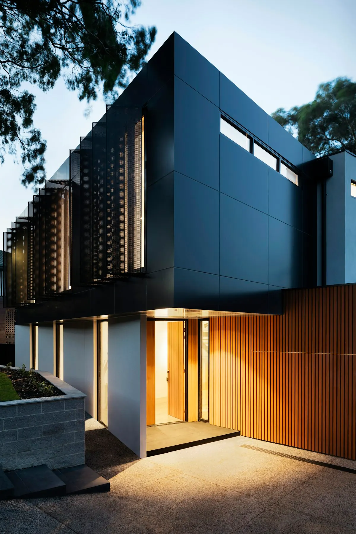 Castellated Cladding